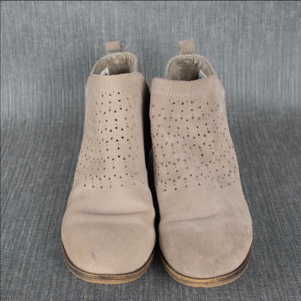 Toms Women's Deia Ankle Boots Size 6